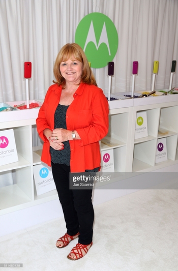 Lesley Nicol