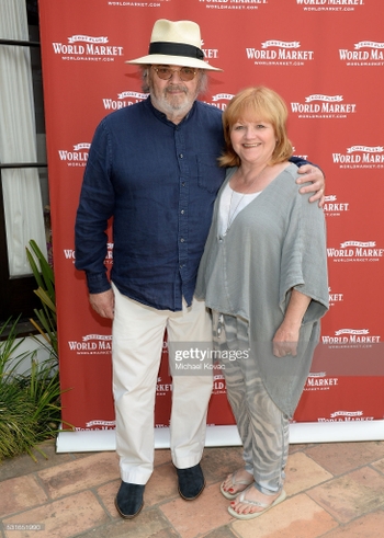 Lesley Nicol