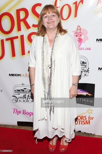 Lesley Nicol