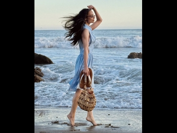  alt="Sofia Carson"