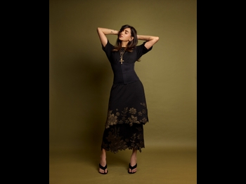  alt="Shibani Dandekar"