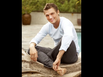  alt="Nick Carter"