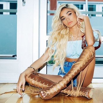 Pia Mia