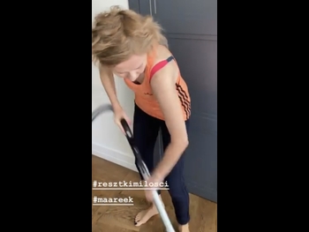  alt="Izabela Kuna"