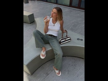  alt="Veronica Ferraro"