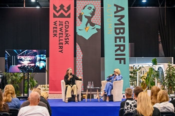 Lidia Popiel