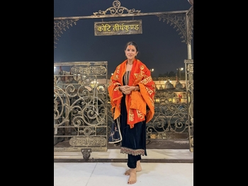  alt="Nimrat Kaur"