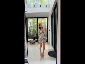  alt="Olesya Stefanko"