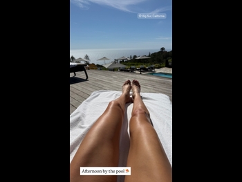  alt="Olesya Stefanko"