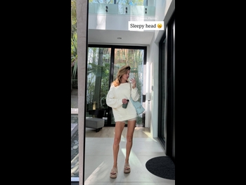  alt="Olesya Stefanko"