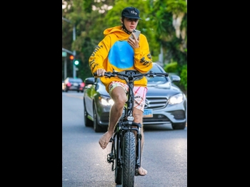  alt="Justin Bieber"