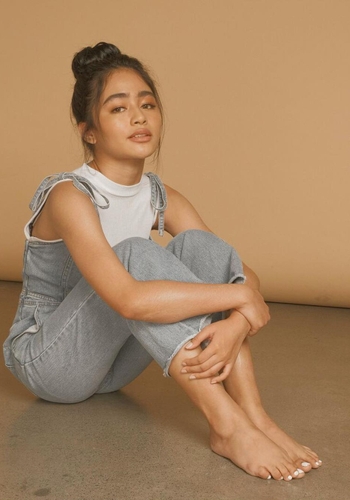 Vivoree Esclito