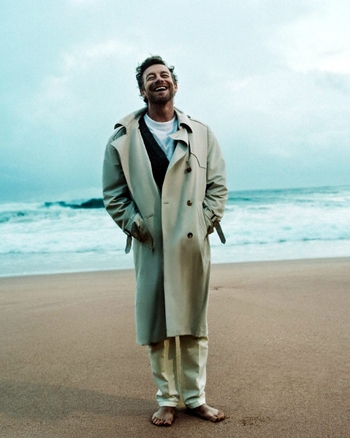 Simon Baker