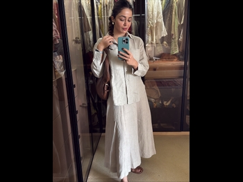  alt="Neha Pendse"