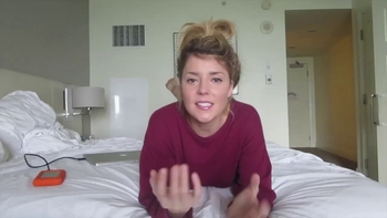 Grace Helbig