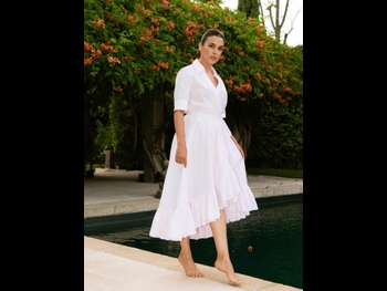  alt="Adriana Ugarte"