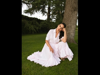  alt="Adriana Ugarte"