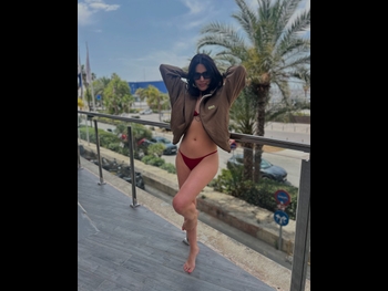  alt="Adriana Ugarte"