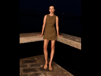  alt="Andreea Diaconu"