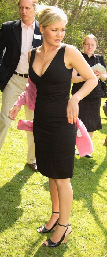 Suzanne Shaw