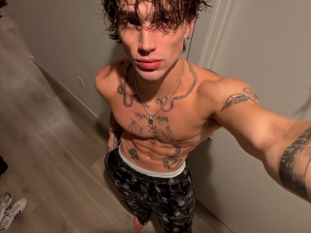 Vinnie Hacker
