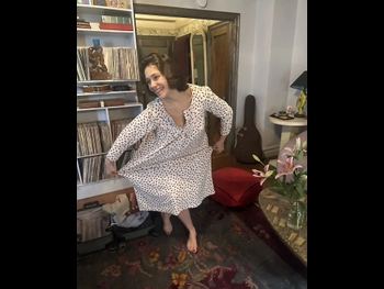  alt="Lola Kirke"