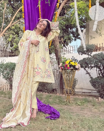 Kubra Khan