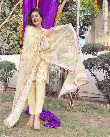 Kubra Khan
