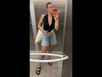  alt="Aleksandra Domanska"