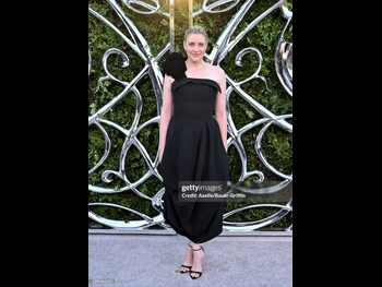  alt="Greta Gerwig"