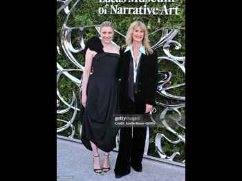  alt="Greta Gerwig"