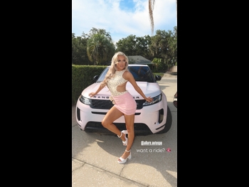  alt="Mariah May"
