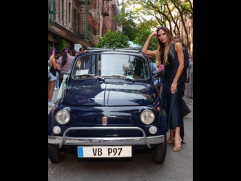  alt="Victoria Beckham"