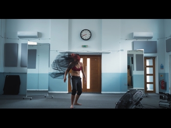  alt="Naomi Scott"