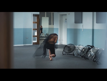  alt="Naomi Scott"