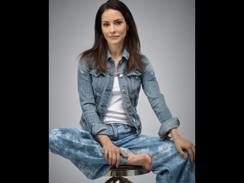  alt="Emmanuelle Vaugier"