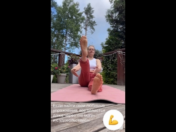  alt="Anna Miklosh"