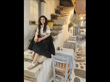  alt="Lojain Omran"