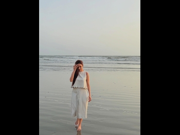  alt="Anoushay Abbasi"