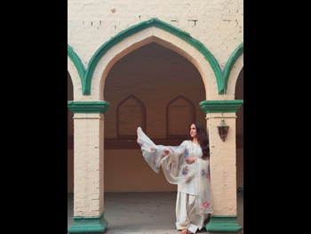  alt="Anoushay Abbasi"