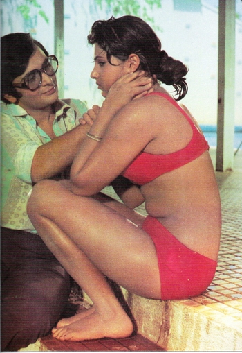 Dimple Kapadia