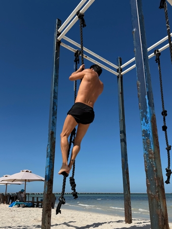 Roger Gonzalez Garza