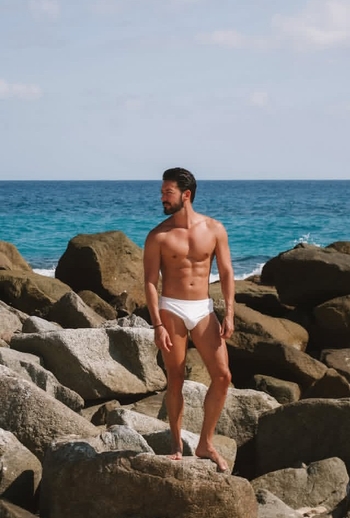 Roger Gonzalez Garza