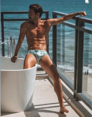 Roger Gonzalez Garza