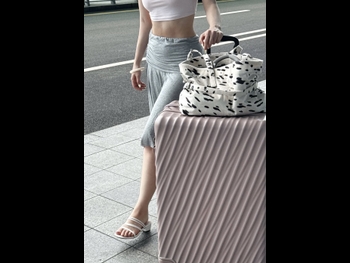  alt="Elina Karimova"