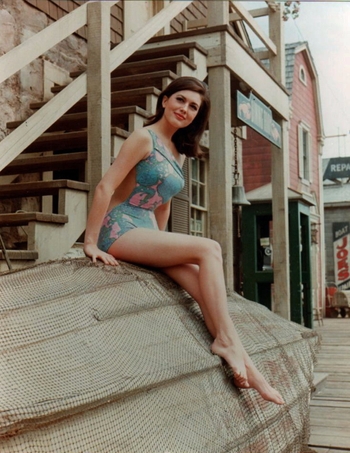 Linda Harrison (I)