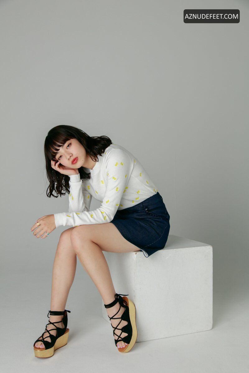 NANA KOMATSU Feet - AZNudeFeet