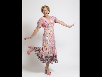  alt="Yeardley Smith"