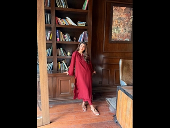  alt="Areeba Habib"
