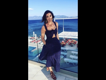  alt="Lucie Jones"